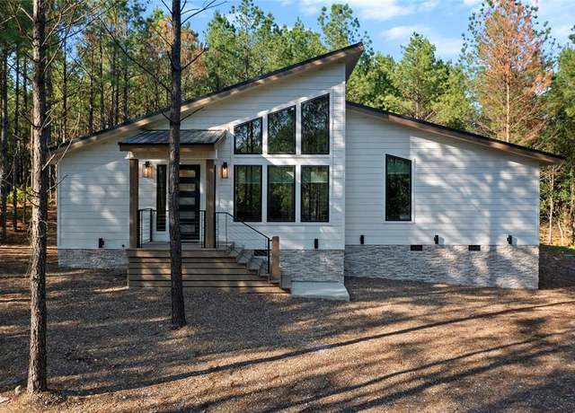 Property at 907 Camp Ranch Rd, Broken Bow, OK 74728, 1 bed, 1 bath