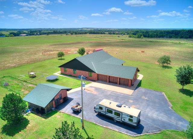 Property at 344750 E 830 Rd, Chandler, OK 74834, 4 beds, 3.5 baths