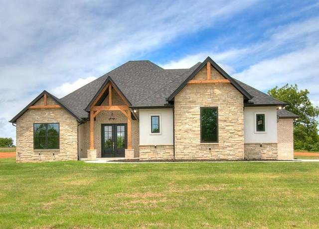 Property at 1600 N 60th St, Noble, OK 73068, 3 beds, 2.5 baths