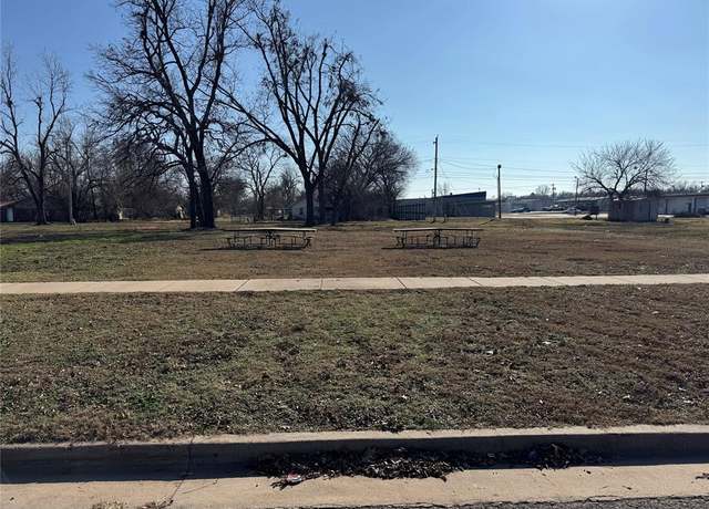 Property at 223 E Minnesota Ave, Chickasha, OK 73018