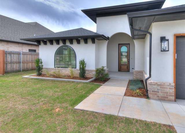 Property at 9316 NW 84th St, Yukon, OK 73099, 4 beds, 3 baths
