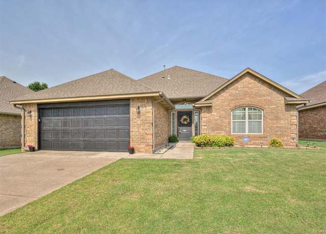 Property at 3117 Loren Dr, Moore, OK 73160, 3 beds, 2 baths