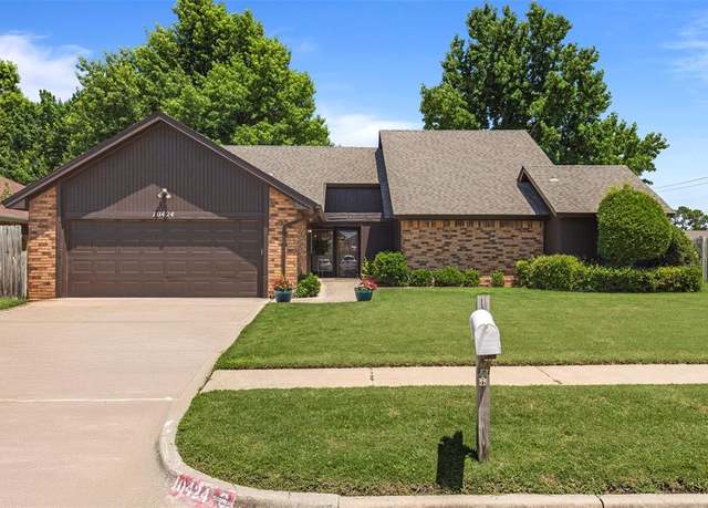 Property at 10424 S Hudson Ave, Oklahoma City, OK 73139, 3 beds, 2 baths