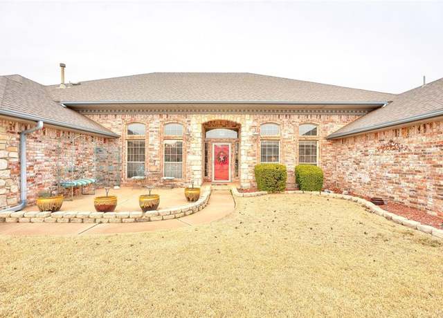 Property at 9205 SW 25th St, Oklahoma City, OK 73128, 4 beds, 3 baths