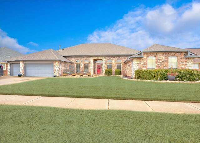 Property at 9205 SW 25th St, Oklahoma City, OK 73128, 4 beds, 3 baths