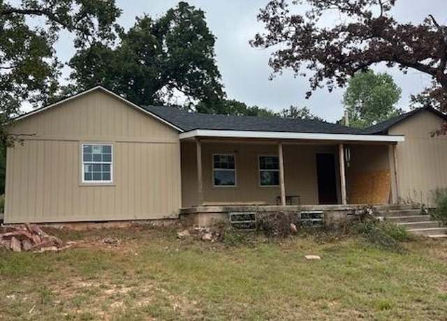 Property at 7100 S 156th St, Noble, OK 73068, 3 beds, 2 baths