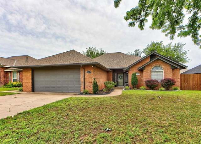 Property at 2012 Sagewood Dr, Edmond, OK 73013, 3 beds, 2 baths