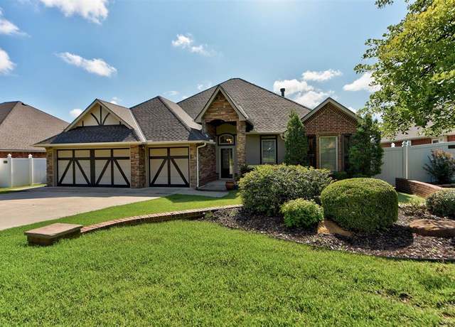 Property at 628 N Timber Rd, Midwest City, OK 73130, 3 beds, 2.5 baths