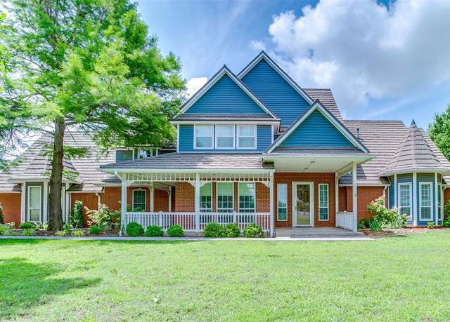Property at 11748 SW 54th St, Mustang, OK 73064, 5 beds, 4 baths
