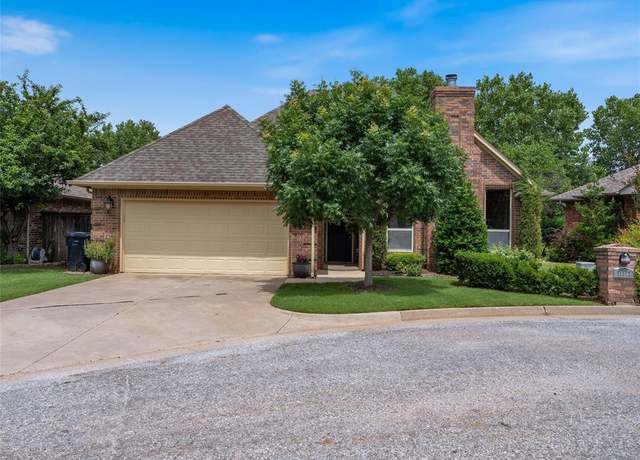 Property at 11112 Springhollow Ct, Oklahoma City, OK 73120, 3 beds, 2.5 baths