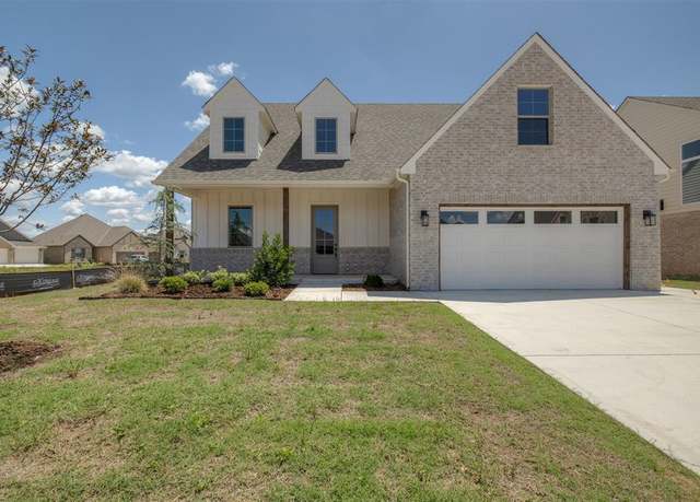 Property at 2148 Josslyn Pl, Edmond, OK 73034, 4 beds, 2.5 baths