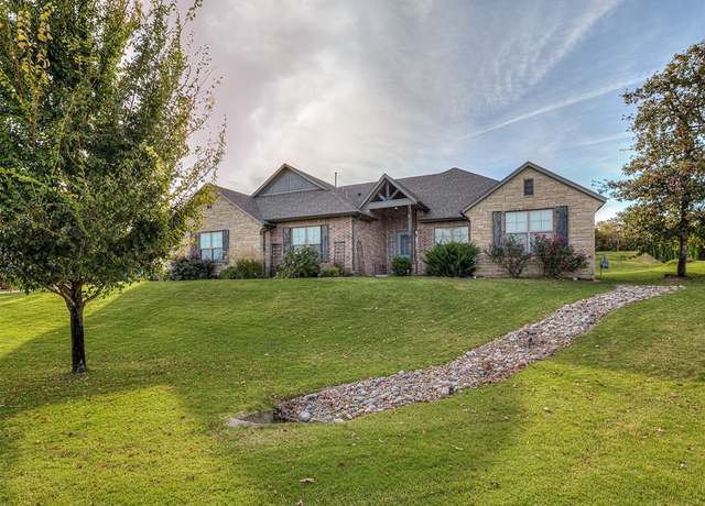 Property at 5608 Courtland Ln, Choctaw, OK 73020, 4 beds, 3.5 baths