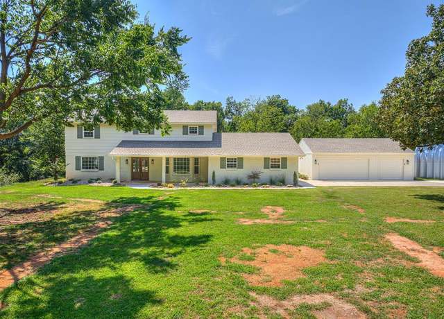 Property at 1600 Oak Creek Dr, Edmond, OK 73034, 5 beds, 3.5 baths