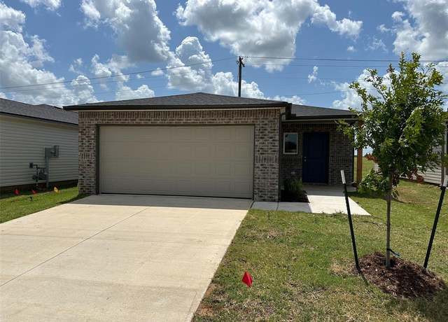 Property at 1045 Blue Ridge Dr, Purcell, OK 73080, 3 beds, 2 baths
