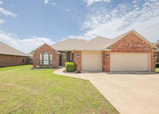 Property at 8600 NW 107th St, Oklahoma City, OK 73162, 4 beds, 2 baths