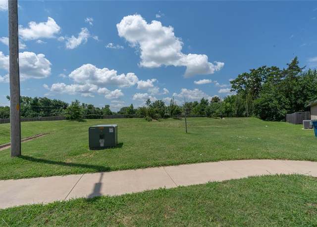 Property at 121 Saint Charles Way, Oklahoma City, OK 73130