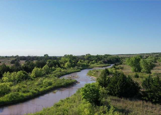 Property at 11851 N 1710 Rd, Sweetwater, OK 73666, 4 beds, 2.5 baths