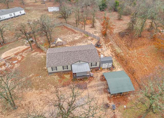 Property at 106438 Rodeo Dr, Mcloud, OK 74851, 4 beds, 2 baths