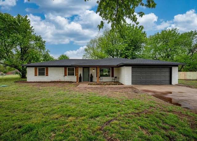 Property at 16 Brookridge, Shawnee, OK 74804, 3 beds, 2 baths