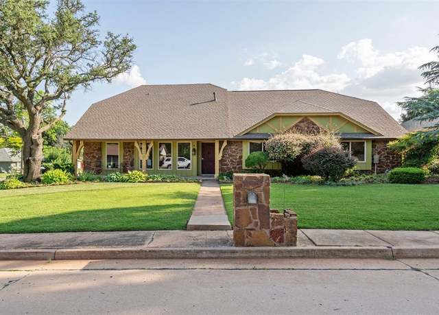 Property at 3425 Cheyenne Dr, Edmond, OK 73013, 4 beds, 2.5 baths
