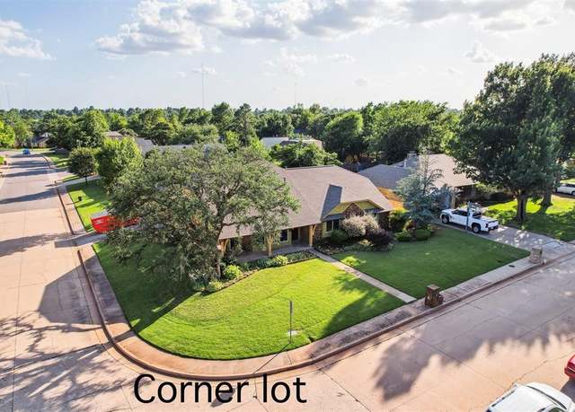 Property at 3425 Cheyenne Dr, Edmond, OK 73013, 4 beds, 2.5 baths