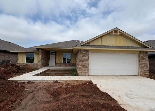 Property at 8613 NW 76th St, Oklahoma City, OK 73132, 3 beds, 2 baths