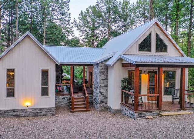 Property at 193 Pine Forest Trl, Broken Bow, OK 74728, 3 beds, 4 baths