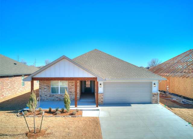 Property at 7712 Wilshire Woods Dr, Yukon, OK 73099, 3 beds, 2 baths