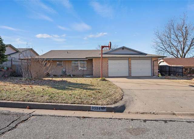 Property at 3534 Mcclaflin Dr, Enid, OK 73701, 3 beds, 2 baths