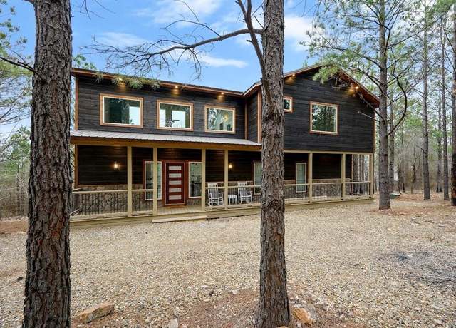 Property at 19 Berry Ct, Broken Bow, OK 74728, 2 beds, 2 baths