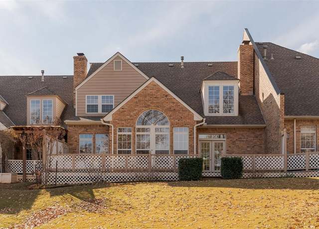 Property at 607 Aberdeen Rd, Edmond, OK 73025, 3 beds, 2.5 baths