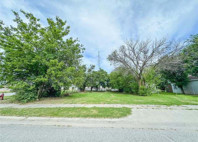 Property at 101 N El Reno Ave, El Reno, OK 73036