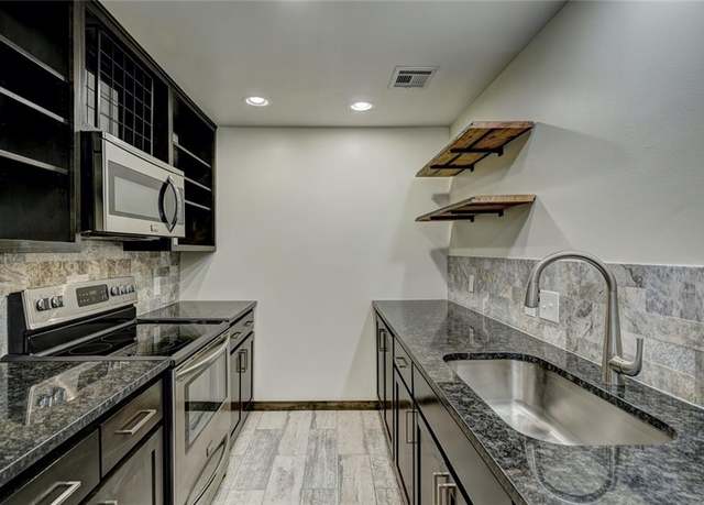 Property at 600 NW 4th St Unit 104N, Oklahoma City, OK 73102, 2 beds, 2 baths