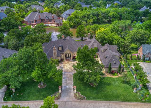 Property at 18717 Woody Creek Dr, Edmond, OK 73012, 6 beds, 7.5 baths