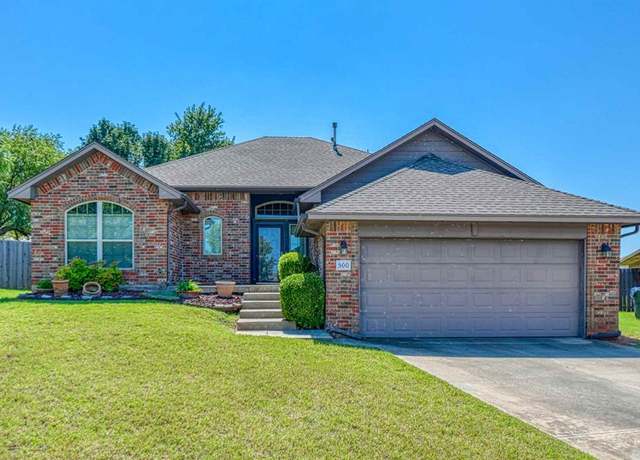 Property at 500 Cooper Ct, Norman, OK 73071, 3 beds, 2 baths