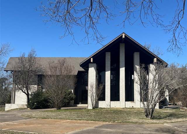 Property at 3001 Hardy Spgs, Mcalester, OK 74501, 3 beds, 2.5 baths