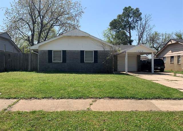 Property at 1622 Sheffield Dr, Norman, OK 73071, 3 beds, 2 baths