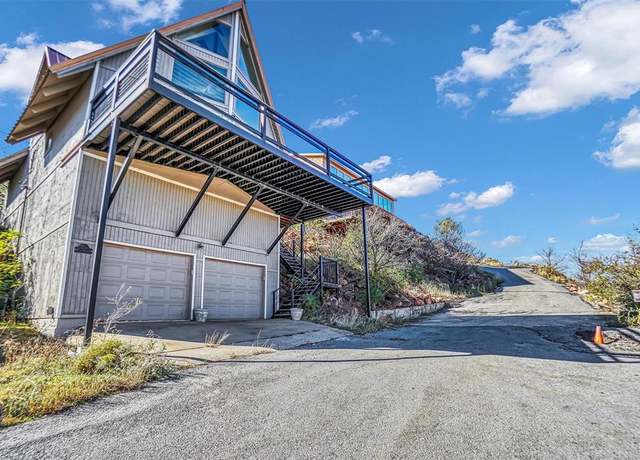 Property at 20746 E County Road 1460 25a Rd, Lone Wolf, OK 73655, 3 beds, 3 baths