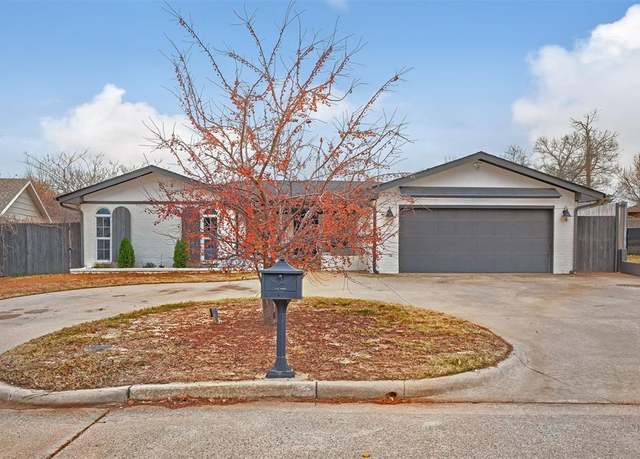 Property at 11124 Folkstone Dr, Yukon, OK 73099, 3 beds, 2 baths