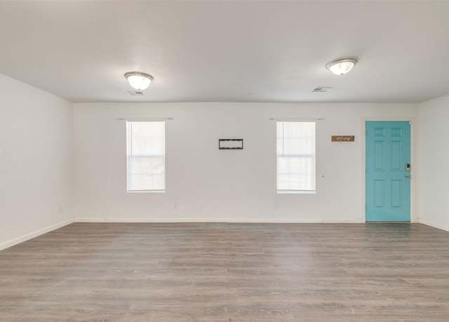 Property at 3836 W Park Pl, Oklahoma City, OK 73107, 3 beds, 1 bath