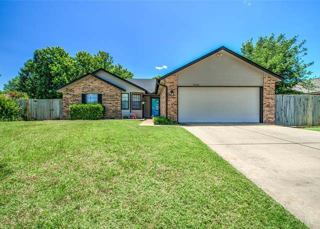 Property at 16408 Del Mar Dr, Edmond, OK 73013, 3 beds, 2 baths