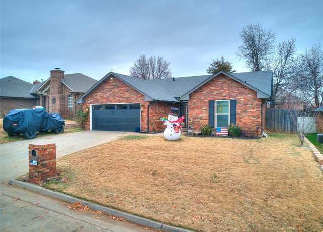 Property at 1204 Castle Crk, Shawnee, OK 74804, 3 beds, 2 baths