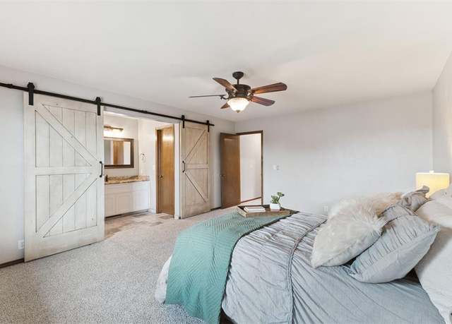 Property at 713 Rolling Hills Ter, Edmond, OK 73012, 3 beds, 2 baths