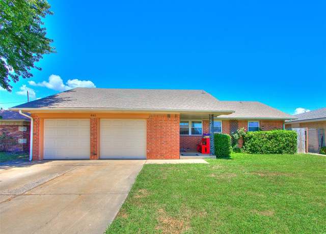 Property at 845 SW 8th St, Moore, OK 73160, 4 beds, 2.5 baths