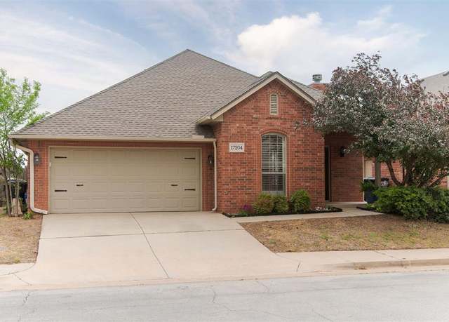 Property at 17204 Cedar Dr, Edmond, OK 73012, 2 beds, 2 baths