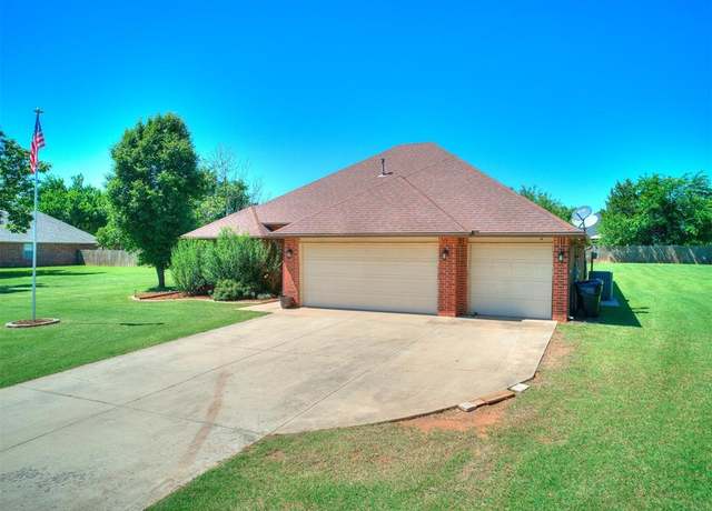 Property at 2454 Country Road 1198, Blanchard, OK 73010, 3 beds, 2 baths