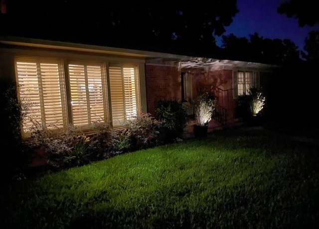 Property at 1423 SW Bixby Ave, Ardmore, OK 73401, 3 beds, 2 baths