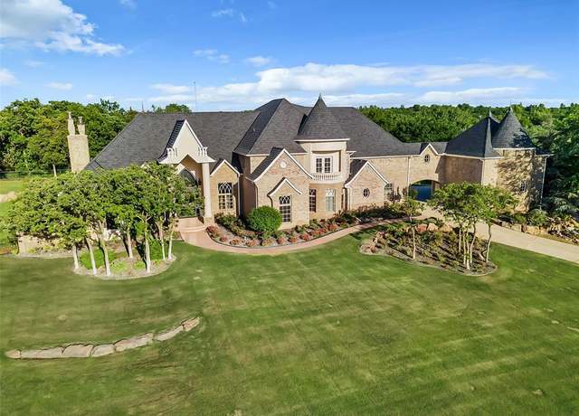 Property at 11016 Waters Welling Way, Edmond, OK 73013, 4 beds, 6 baths