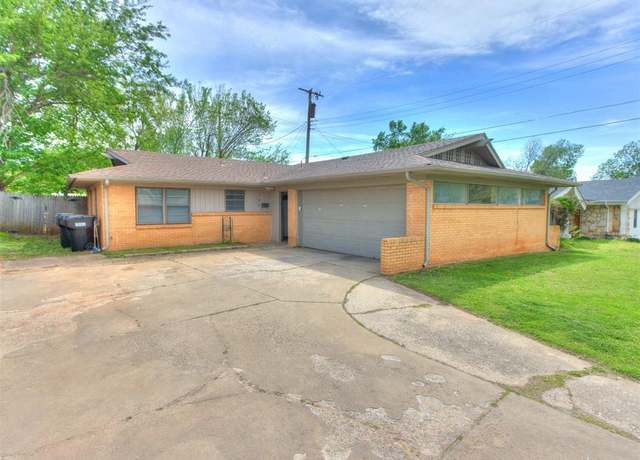 Property at 104 Oakside Dr, Moore, OK 73160, 3 beds, 2 baths