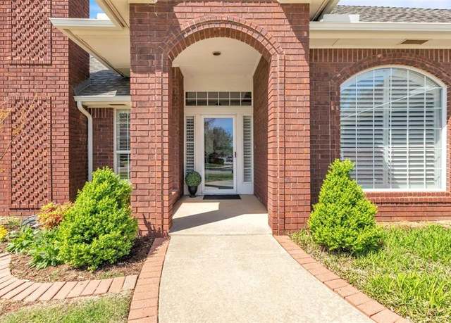 Property at 15601 Arbuckle Hts, Edmond, OK 73013, 3 beds, 2 baths